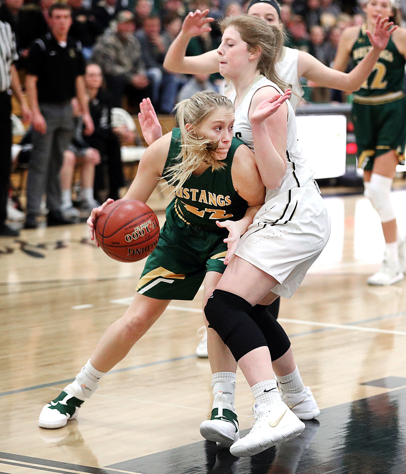 Nov. 13: Melrose-Mindoro vs. Onalaska Luther
